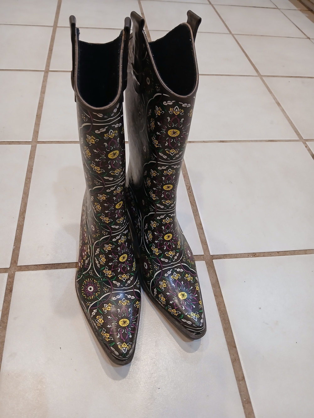 Women's Brown Floral-Print Pointed Toe Heeled Rain Boots